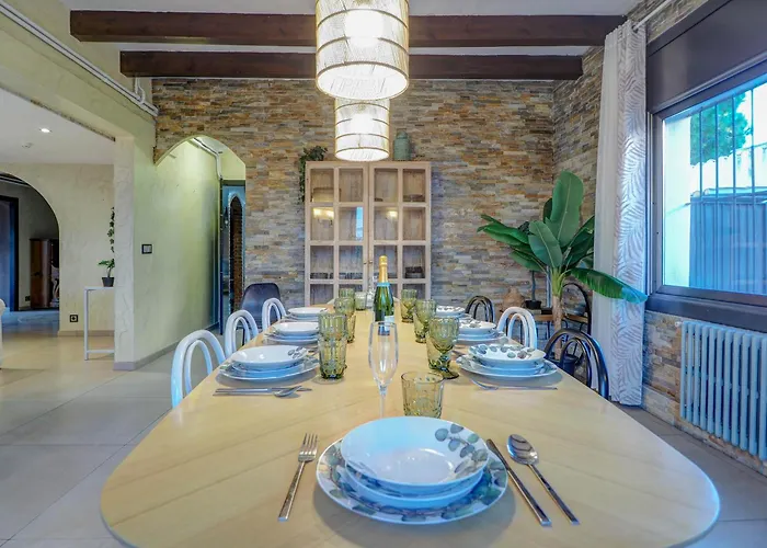 Nirvana By Hello Homes סיטגס
